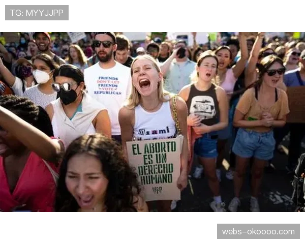 争议评论：引入“蓝牌”制度是否为解决战术犯规和抗议裁判的有效手段？